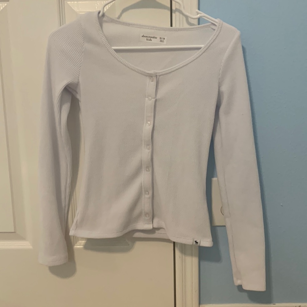I absolutely love the shirt I just grew out of it.